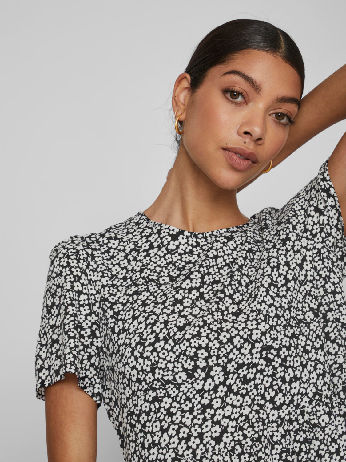 VIPAYA Dress - Black