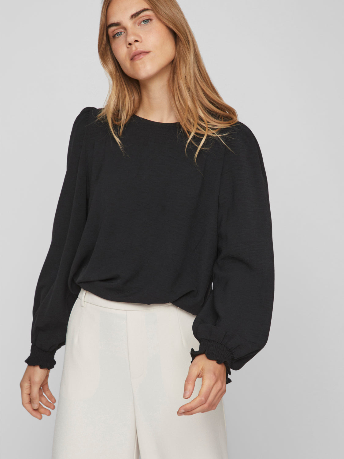 VIGAJA T-Shirts & Tops - Black