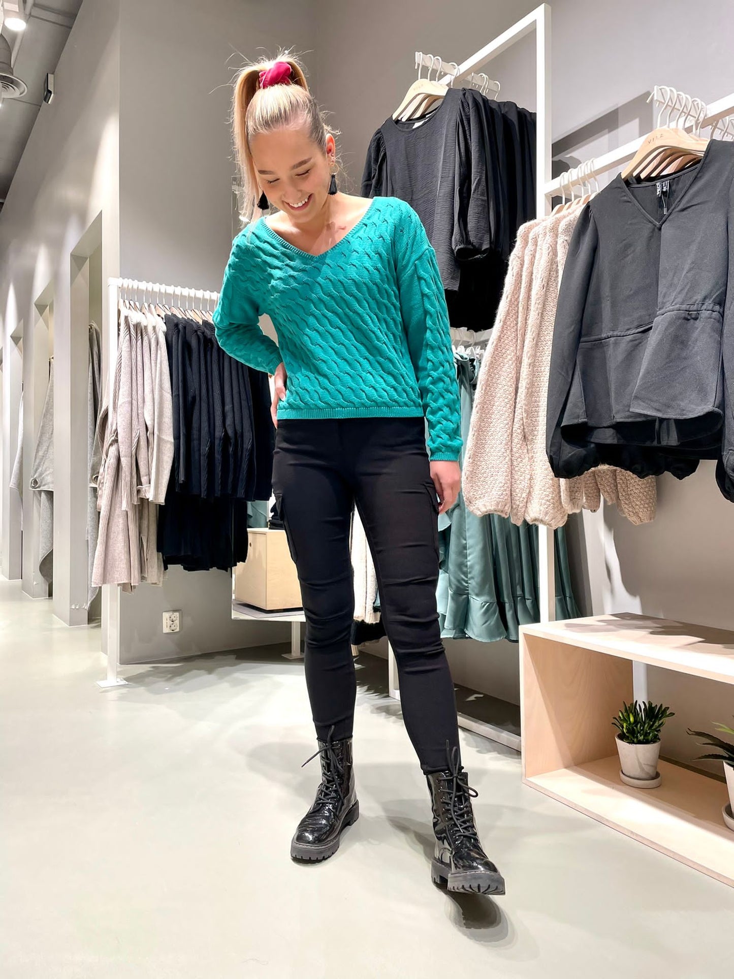 VICHAO Pullover - Alhambra