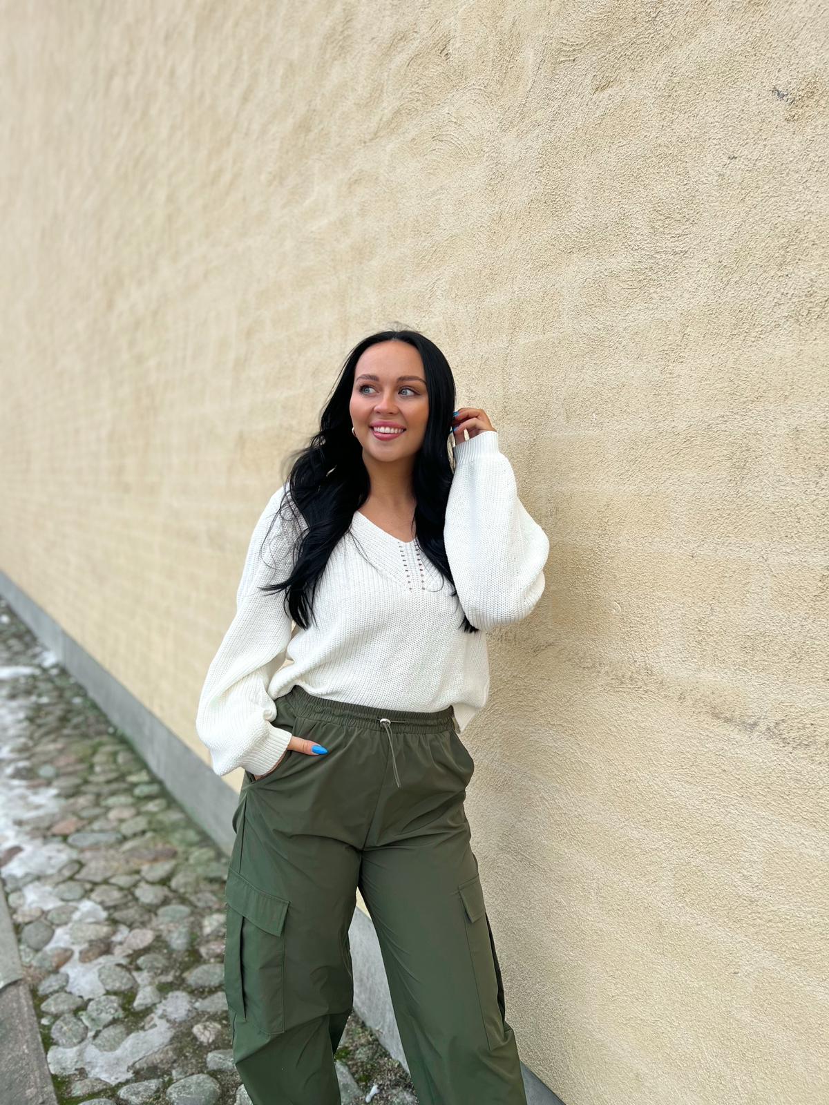 VIBAHA Pullover - White Alyssum